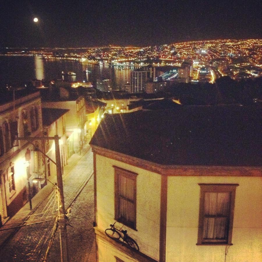 Planeta Lindo Hostel Valparaiso Exterior photo